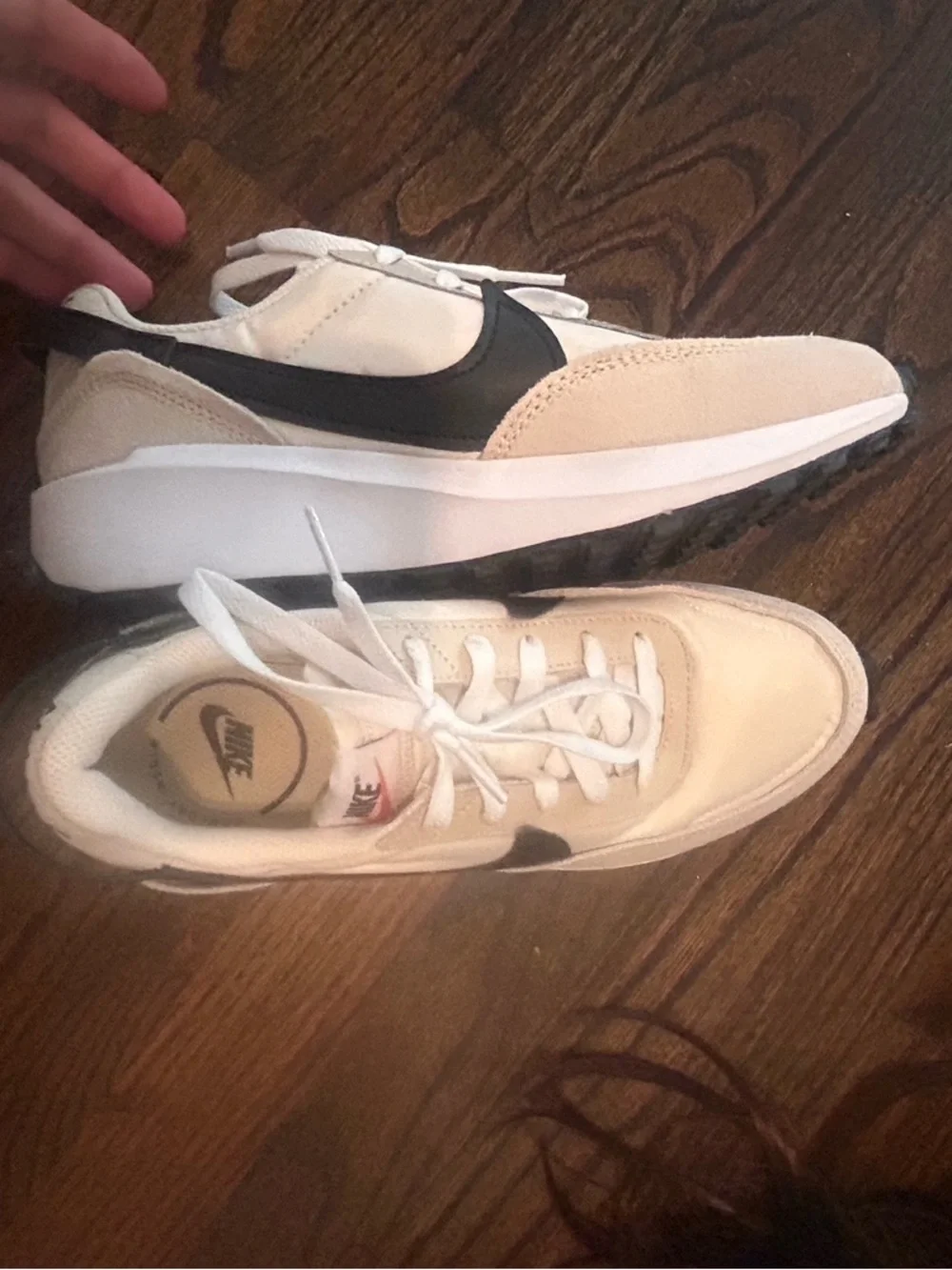 Nike women’s Cream and Black Retro-Style Sneakers - Picture 5 of 5